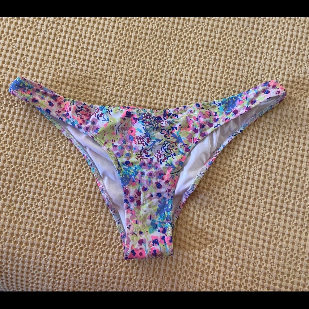 Victoria Secret itsy bottoms
